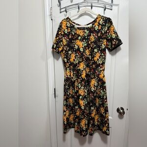 LuLaRoe Amelia Dress 2XL Black Floral Short Sleeve A-Line Pockets NWT